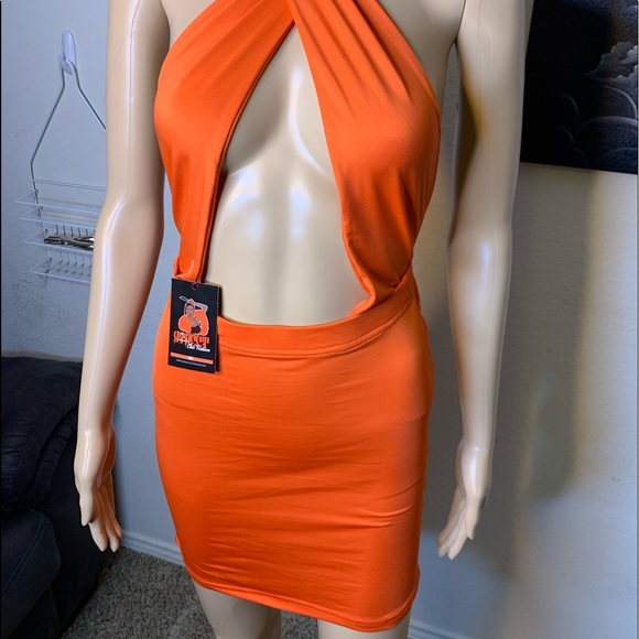 ‘All wrapped up’ Dress❤️‍🔥 - Picture 2 of 3